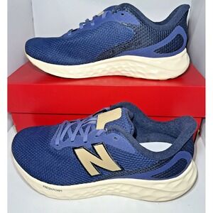 New Balance Arishi Fresh Foam v4 Running Shoe Men's Size 9 4E Wide Blue MARISRD4